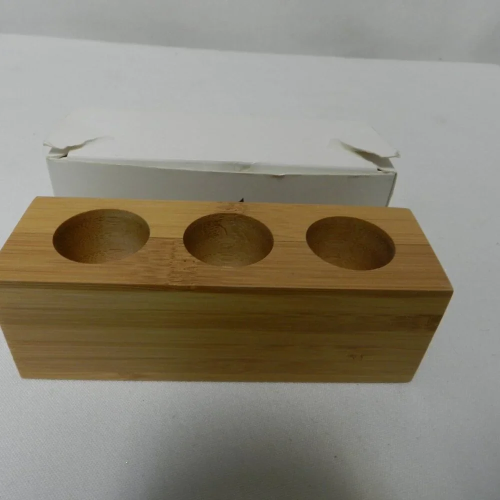 Young Living Bamboo Holder Natural Boost Bar Holds 3 bottles 5 ml in box NIB NEW